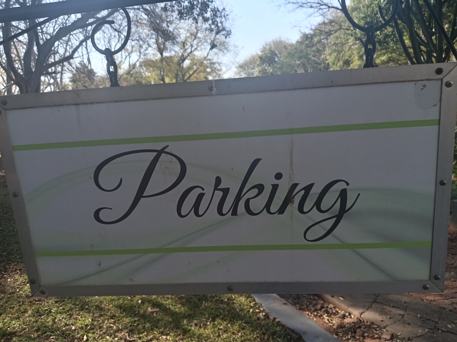 11 Bedroom Property for Sale in De Wildt North West